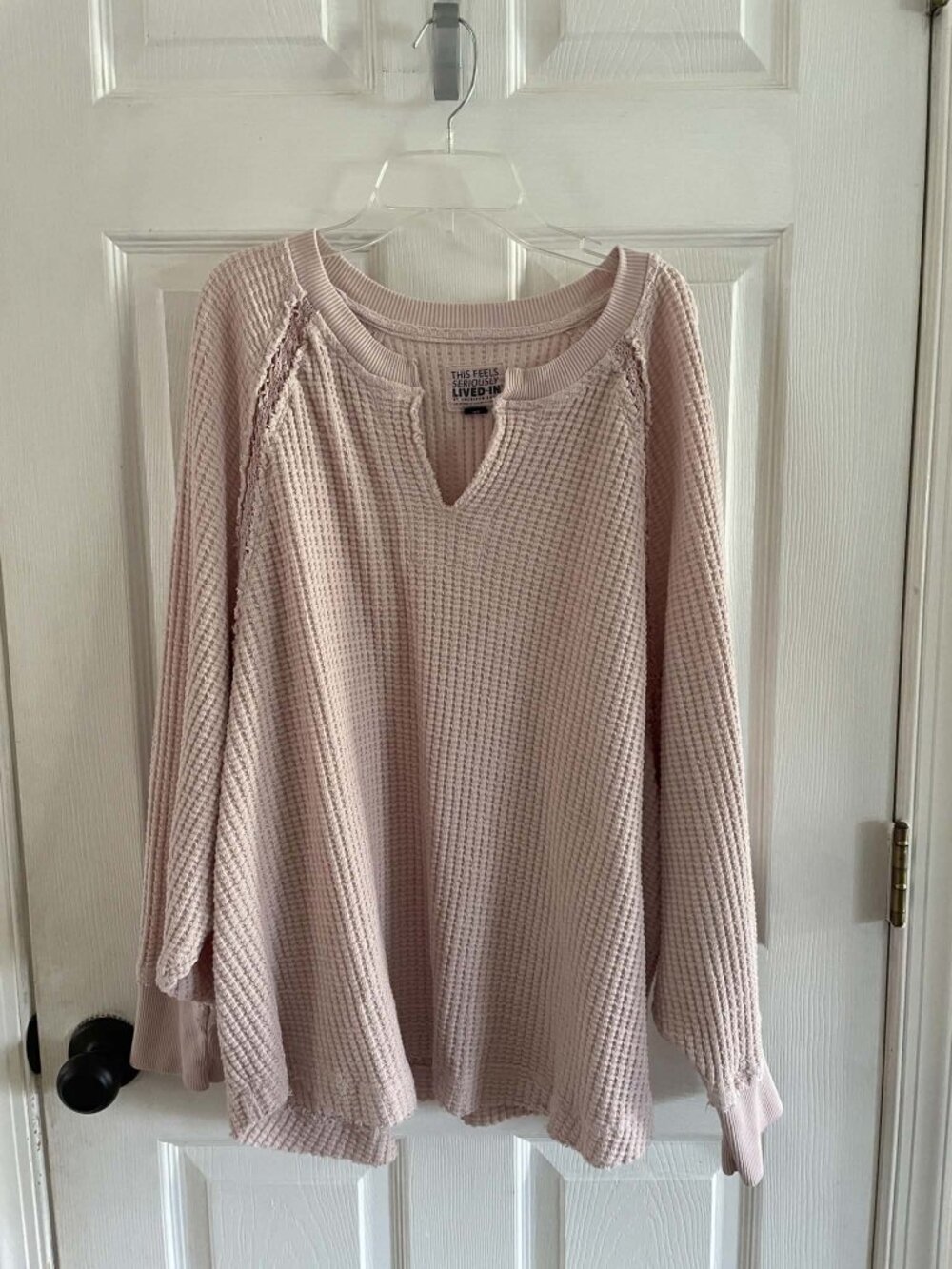 American Eagle Waffle Knit V Neck Women's Shirt Top L Light Pink Excellent